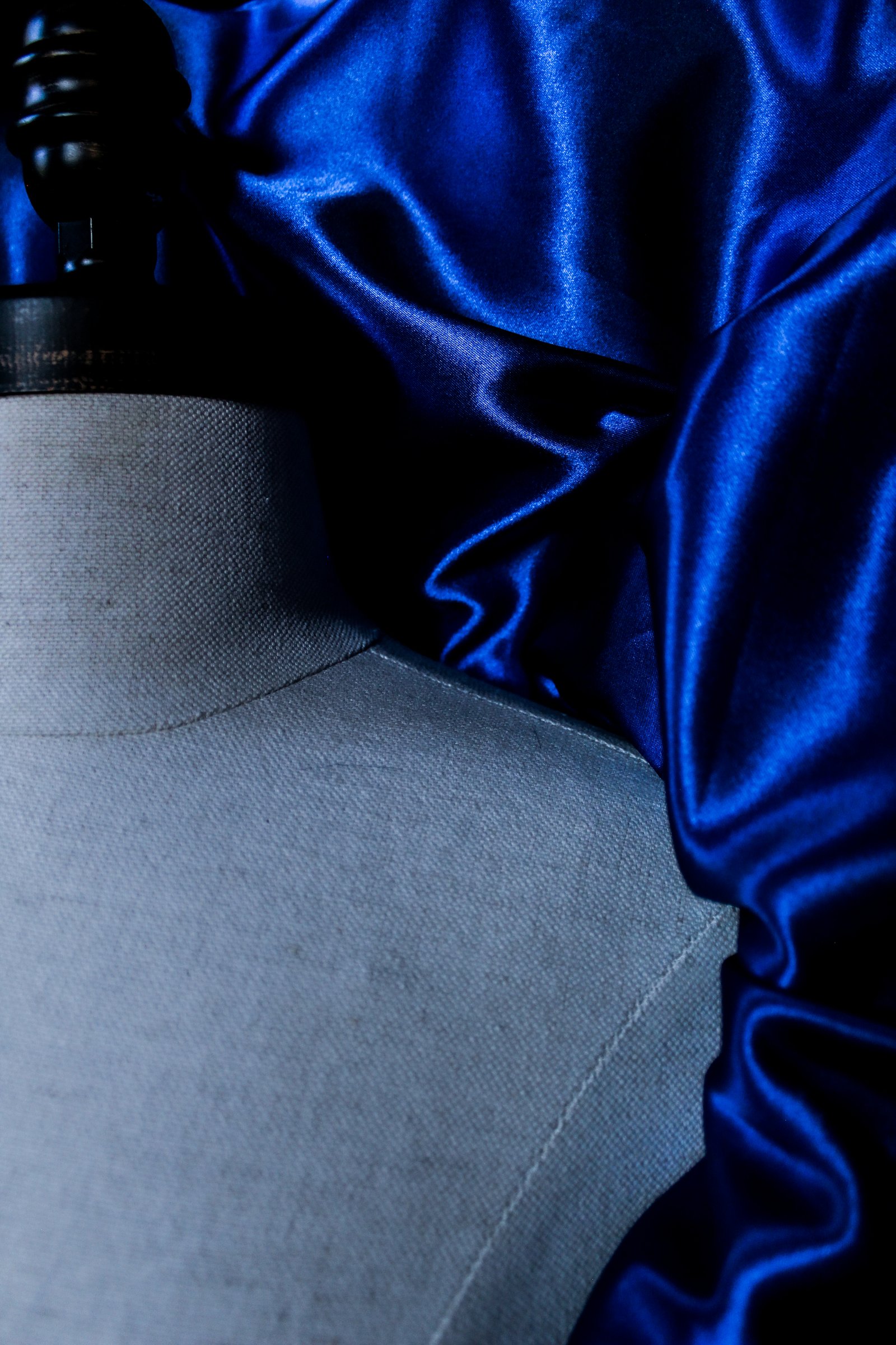 Close detail of the draped torso
